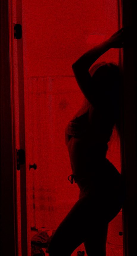 Liv baby sexy model photo