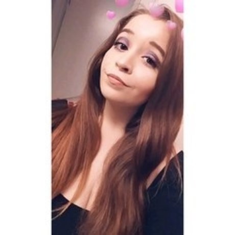 Hanah Latta star perfect galleries