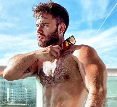 Lowi sexy star galleries