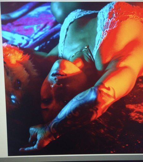 Goddess Lily Bang hot actress photos