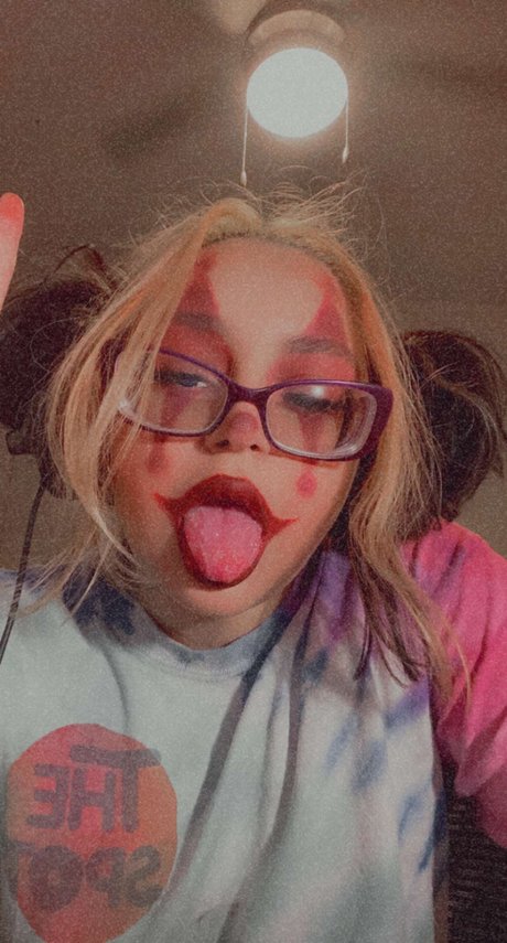 Luna lovewild pornstar hot picture