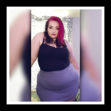 Succubus model pornographic image