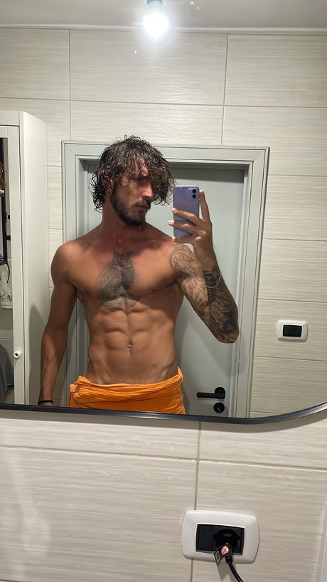 Denny_ art actress images