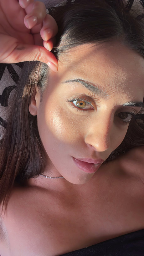 Chiara 8 star free photos