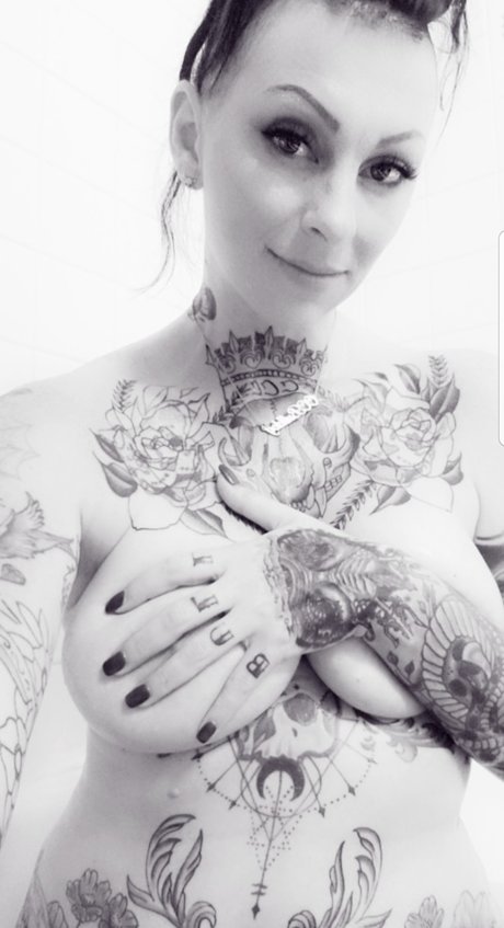 _Sosa model hot pictures