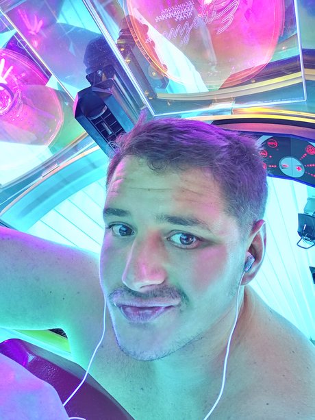 roenny droenny model pretty photos