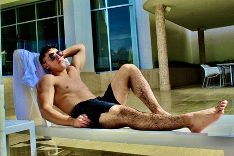 Demianxxx model sex photos