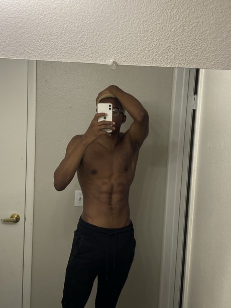 Quisee_ sexy actress images