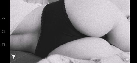 Samarka star nudes images