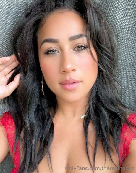 Hoopz pretty pornstar photos