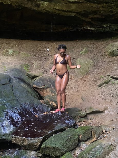 RowdyRosie_ pretty star picture