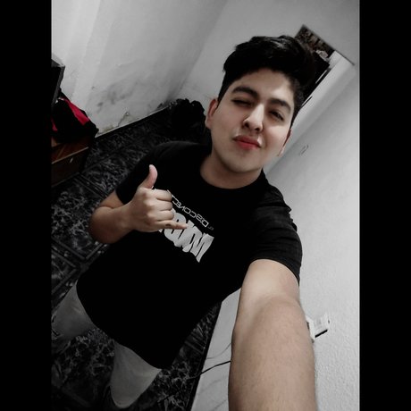 Edgar Lan model pornographic pics