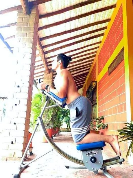 Darwin Parra pornstar high quality images