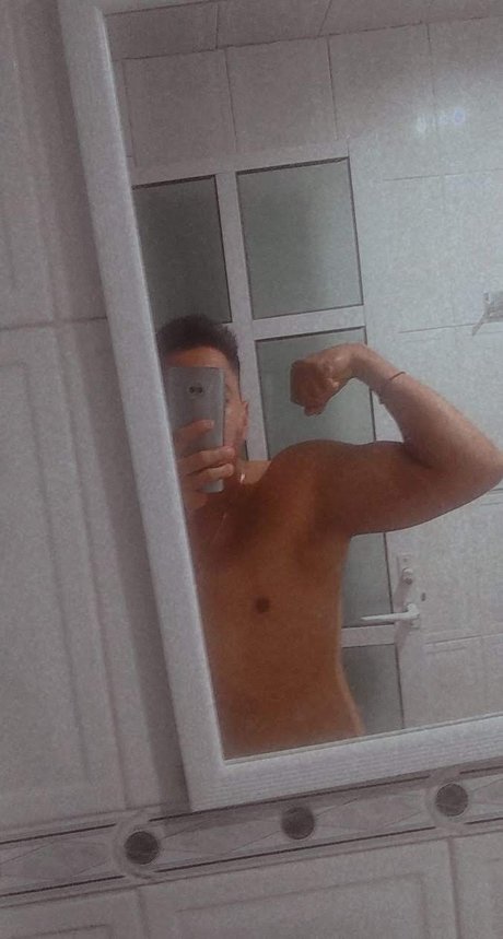 IvanTrouble star naked pics