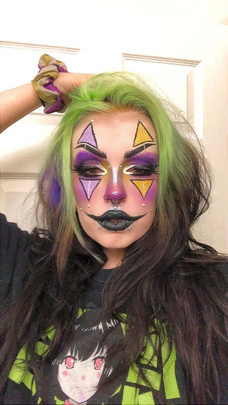 French Inhale art model gallery