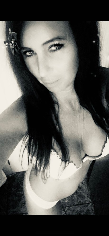 perfect shemale onlyfans art porn archive