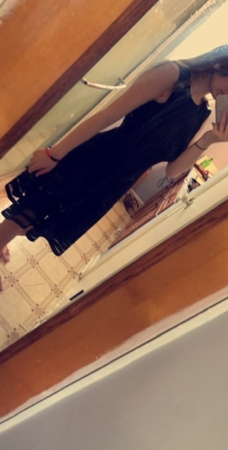 Lillie grace erotic model picture