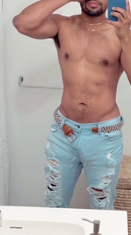 FLBubbleB model pornographic galleries