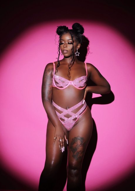 Secret S pornstar art pics