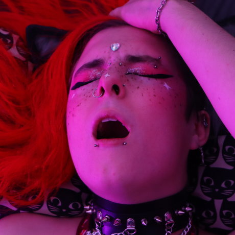 Cendre adult actress pictures