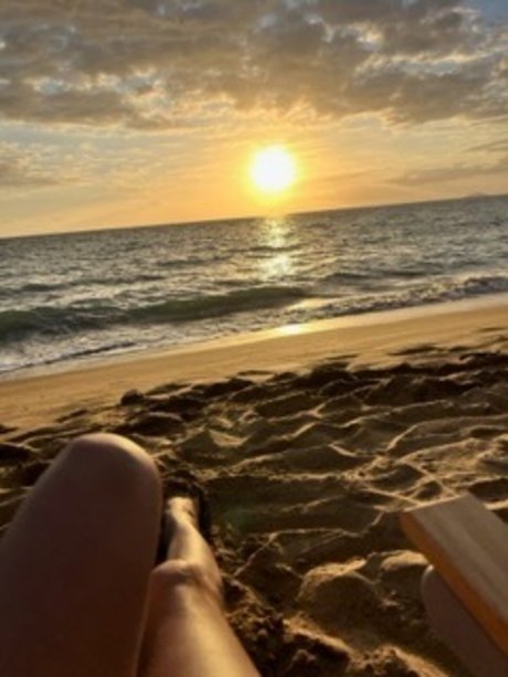 Do a Bella nudes actress photos