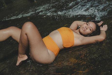 Cherry Bae pretty star img