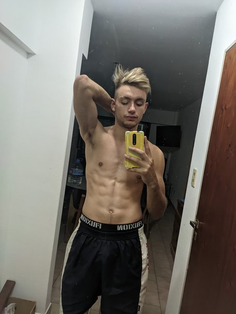 Tom s Stati star pornographic photo