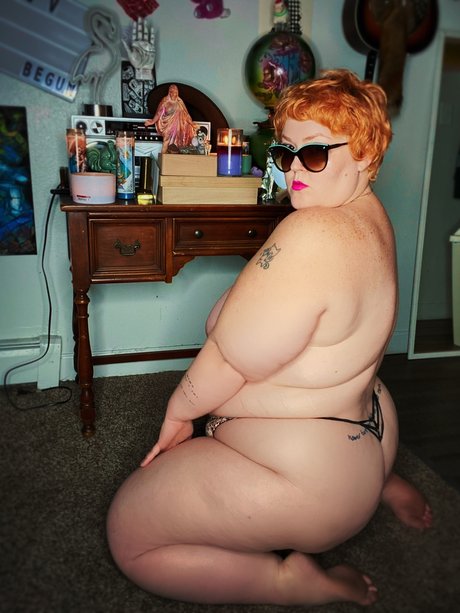 TIFFANY ON TV pornstar nudes picture