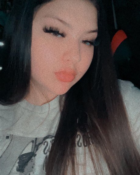 Tiana Kai porn star galleries