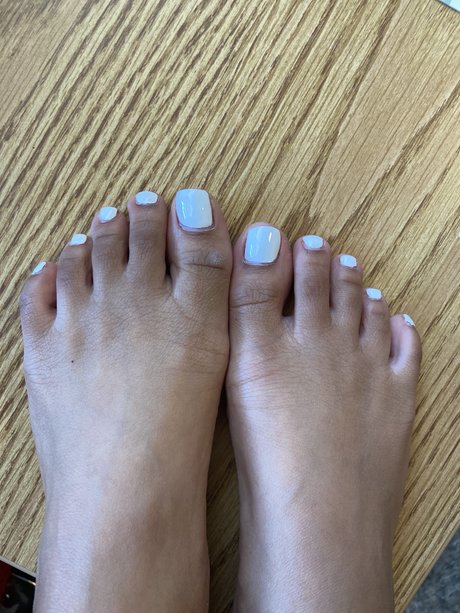 White Toes_ porn actress image
