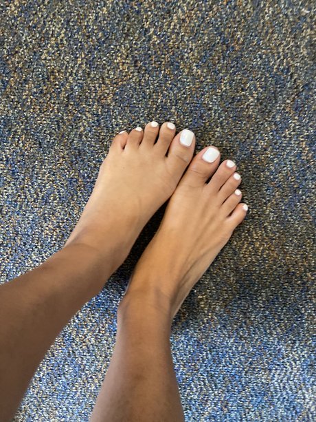 White Toes_ pornstar xxx picture