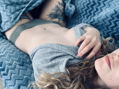 Feeygirl pretty star image