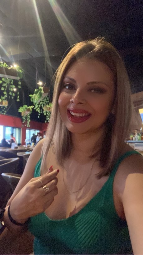 LRX26 pornstar best pic