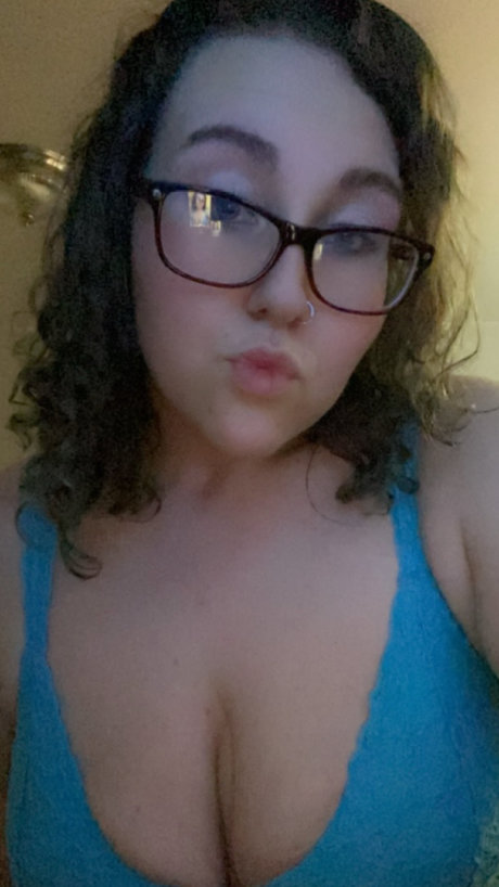 Torri Marie model hot pictures