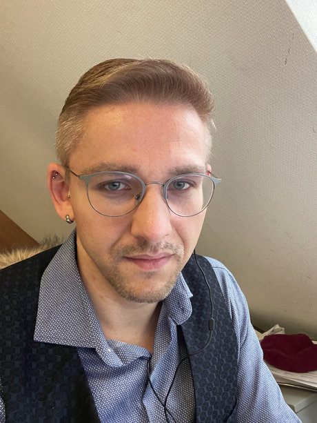 OnlyMe 1983 sexy model gallery