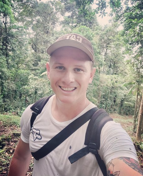 Andres Ramirez star perfect photo