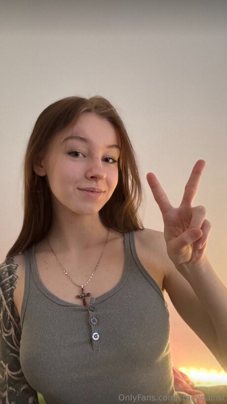 StacyQuinst nude star pics