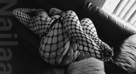 Naila Khan porn actress photo