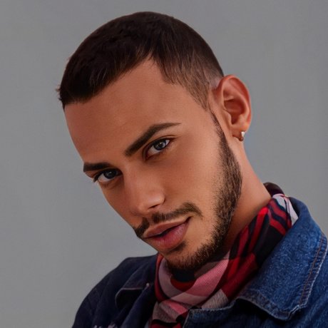 Metturo pornographic model pics