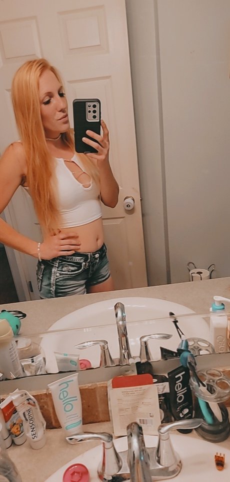 Sara Gillespie perfect actress image