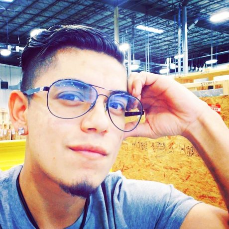 Antonio Martinez star pornographic picture