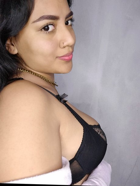 Vanne Gayosso pornstar high quality image