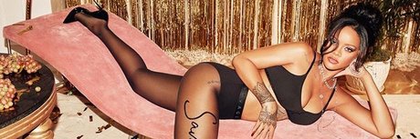 _Azyah_ star hot pics