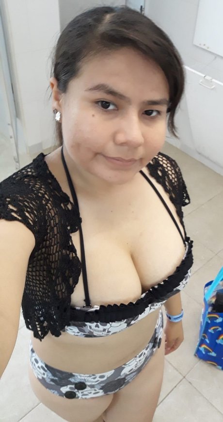 Rakeru pornstar photos