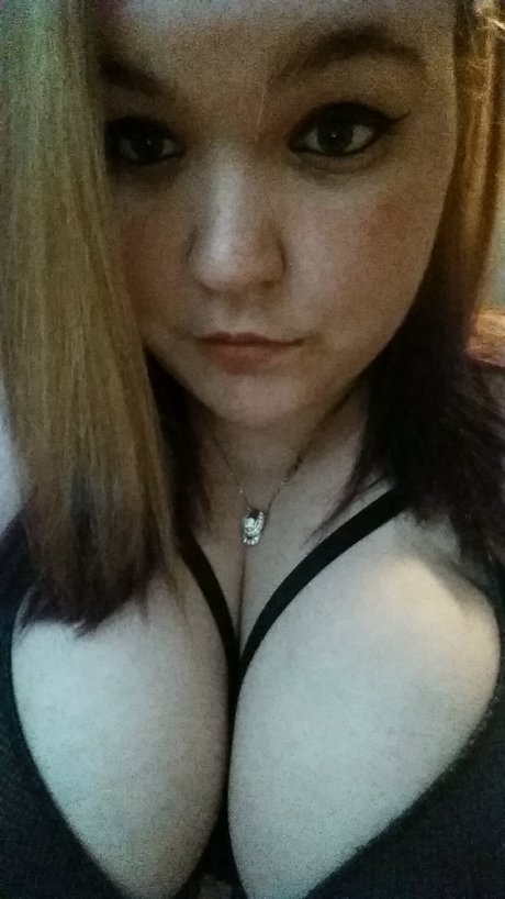 Alli Rose model pornographic photo