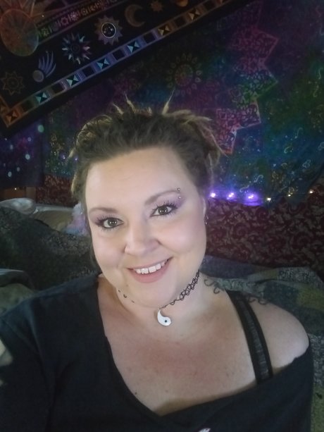 SapphireRivers84 model xxx image