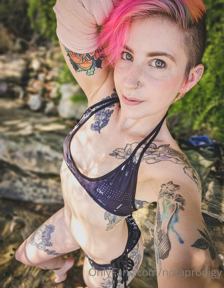 mature slut onlyfans free naked picture