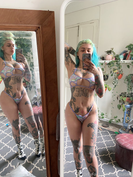 huge shemale onlyfans hot nude photos