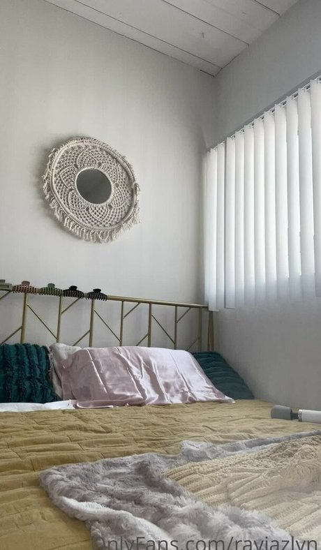 Jazlyn Ray beautiful pornstar pics