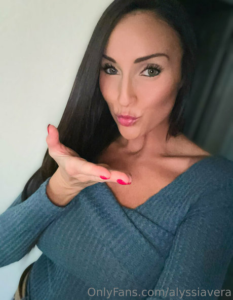 naked asian onlyfans beautiful naked image